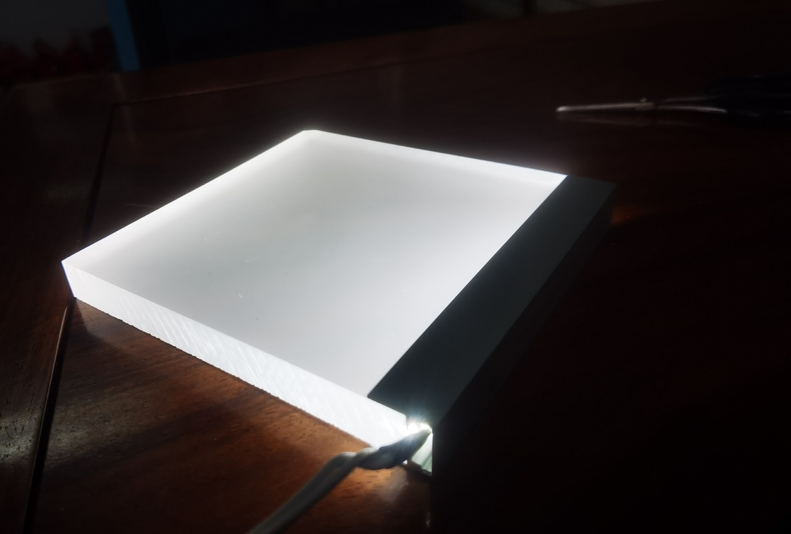 Light Shelf For Sport Store